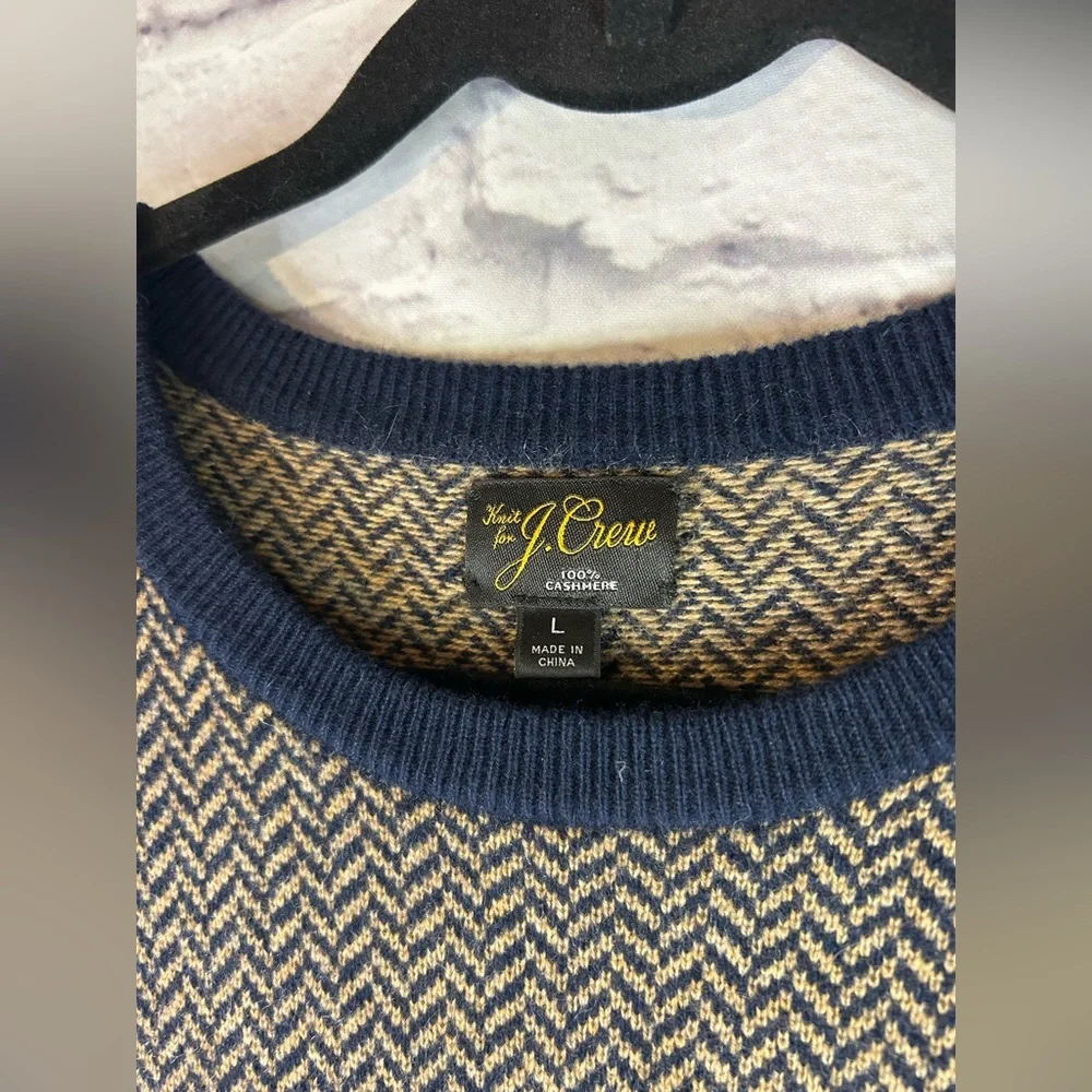 J. Crew Men's 100% Cashmere Navy and Tan Crewneck Sweater